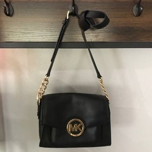 Authentic Michael Kors Crossbody